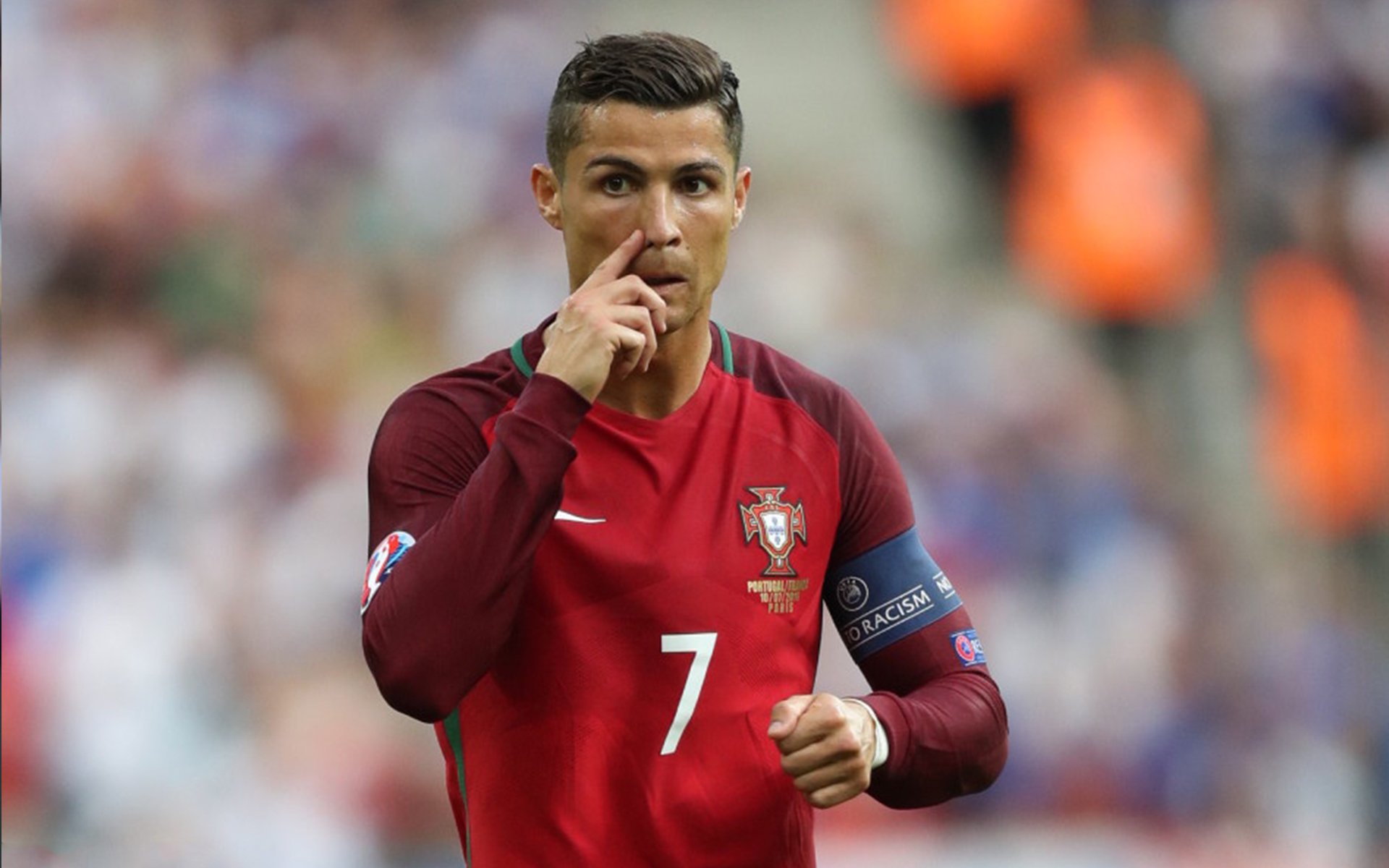 冠军球队新赛季目标发布会吸引大量媒体关注，冠军联赛2021