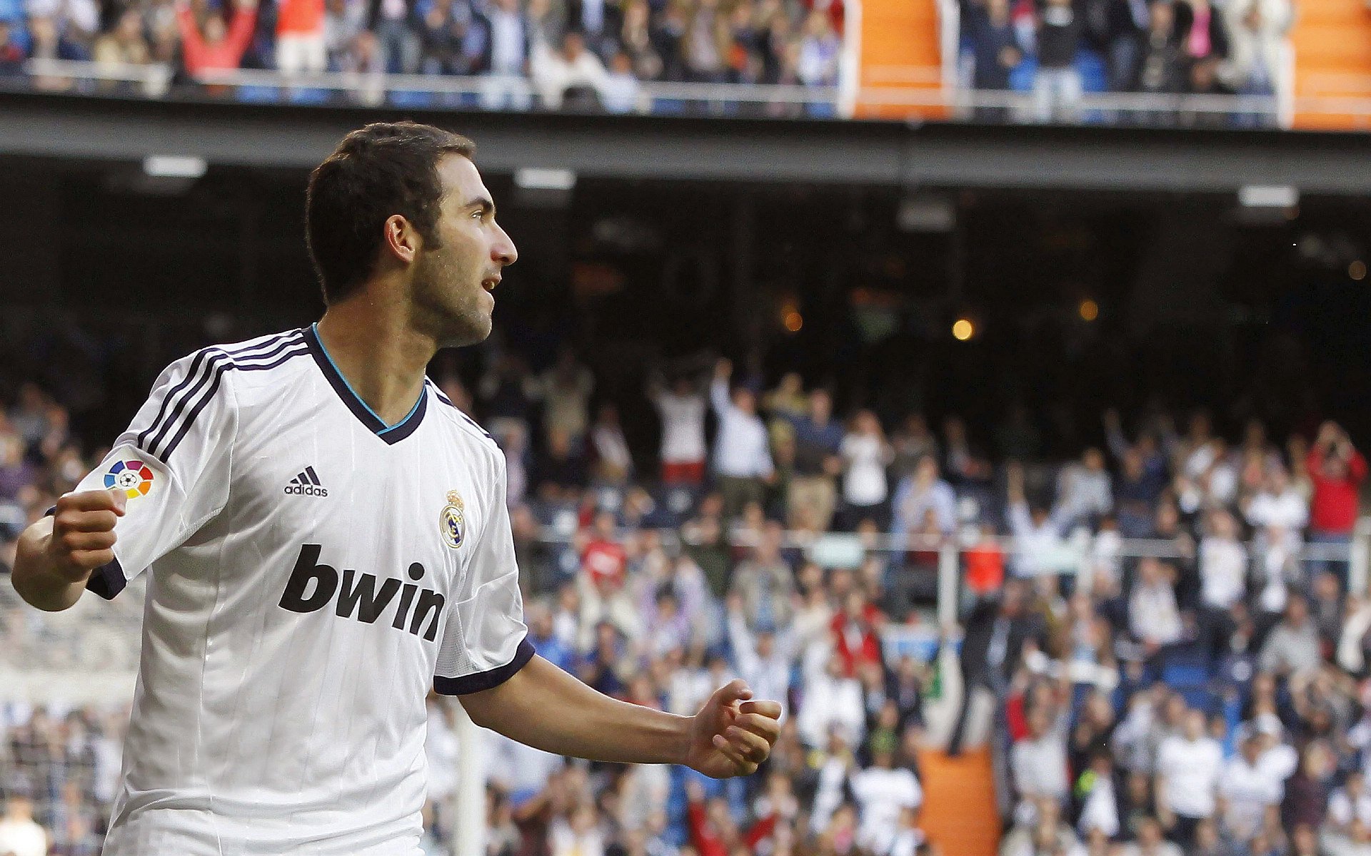 德甲攻守兼备：战略、力量双双出色！，德甲强度